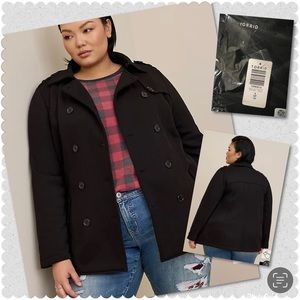 Torrid Peacoat Size 4 NWT Black Jacket Coat